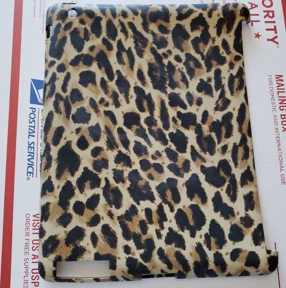 J. Crew Leopard iPad cover. - Picture 1 of 5